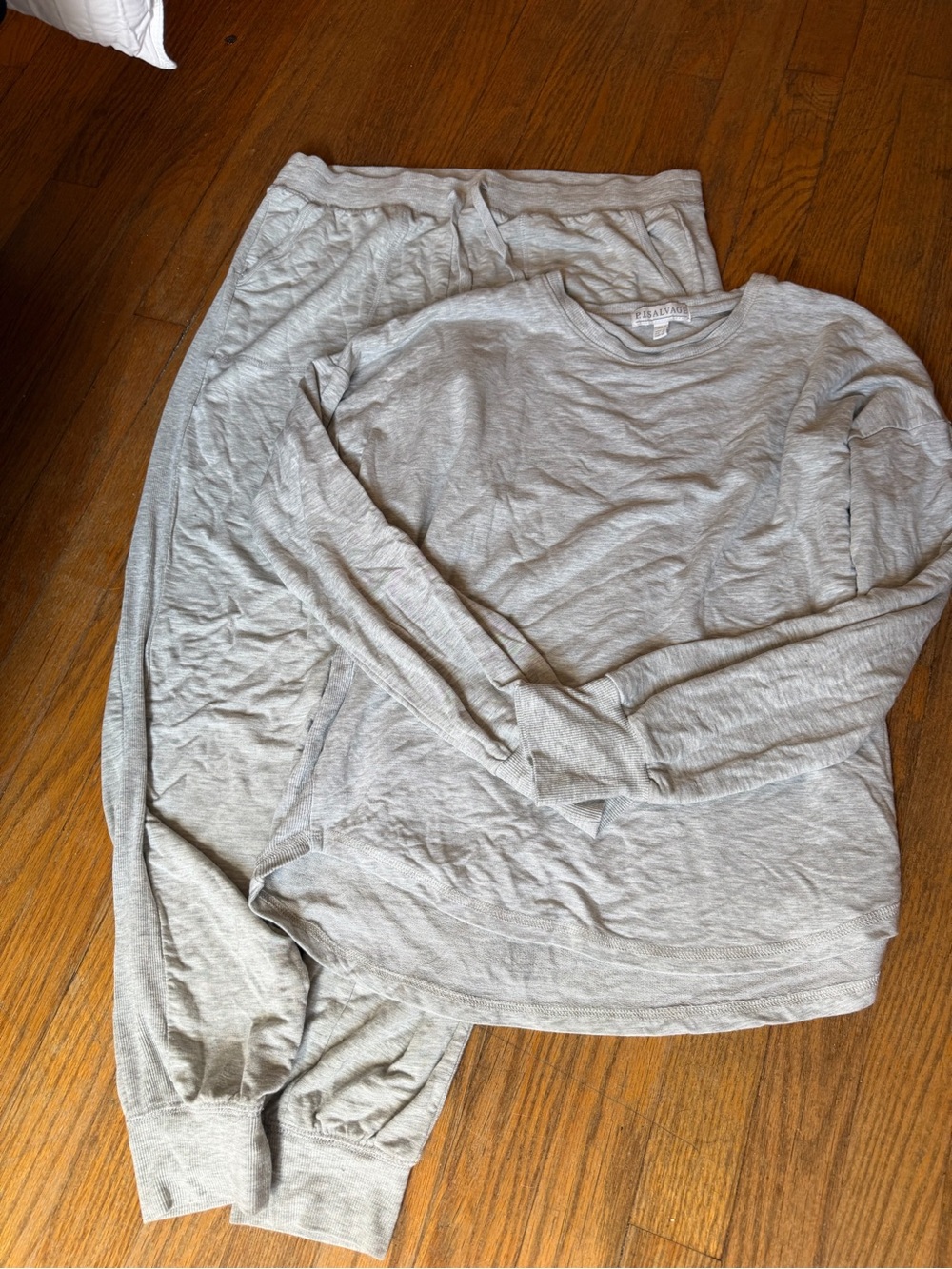 Pj salvage gray set